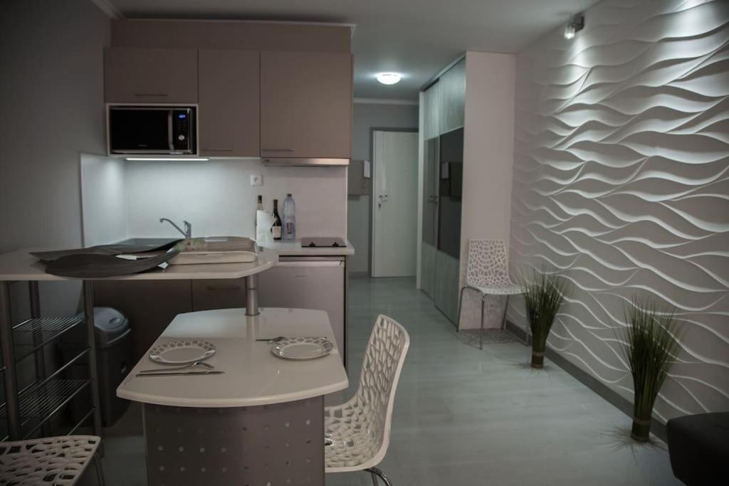 Stylish Studio In Only 50 Meters From Beach ! Nicea Zewnętrze zdjęcie